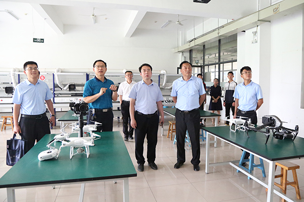 China Coal Group And Jining Technician College Held A School-Enterprise Cooperation Awarding Ceremony